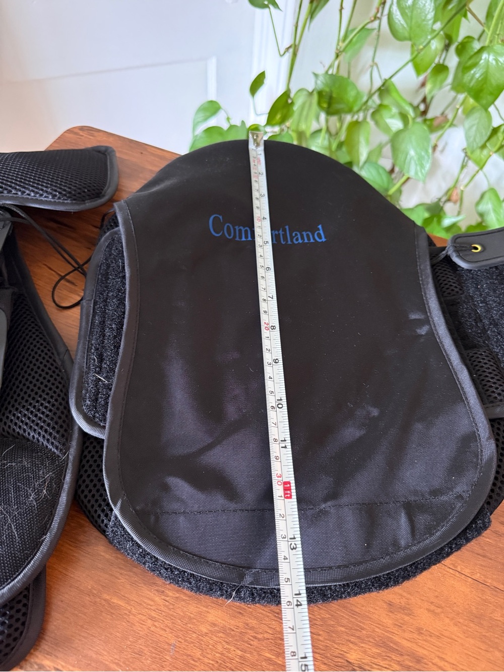 Comfortland Black Back Brace Support - Picture 5 of 9